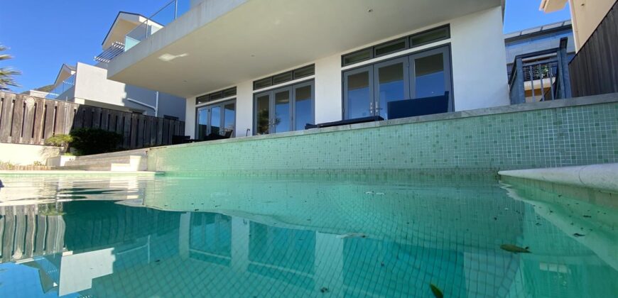 Spectacular Six-Bedroom Luxury Residence for sale in | Buena Vista, Gibraltar South District