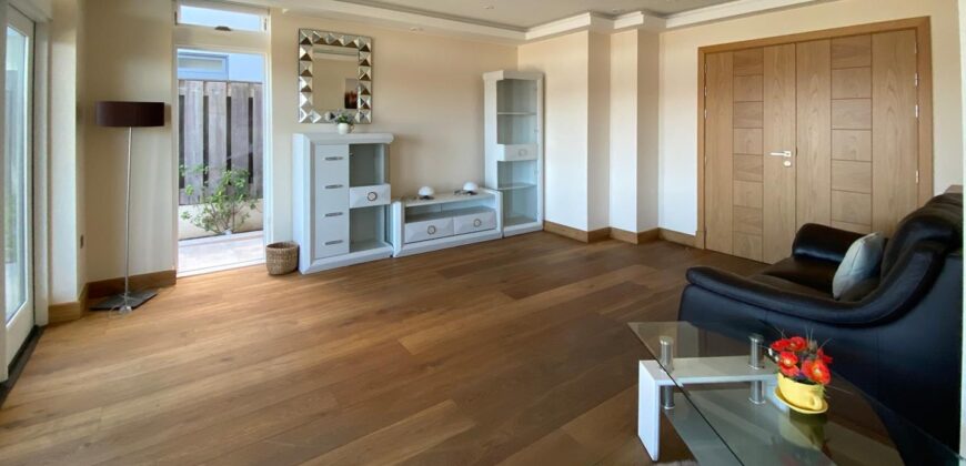 Spectacular Six-Bedroom Luxury Residence for sale in | Buena Vista, Gibraltar South District