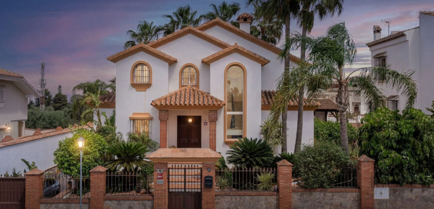 Turnkey Boutique Villa with Pool, Panoramic Mountain Views & Proven Rental Income R5373823