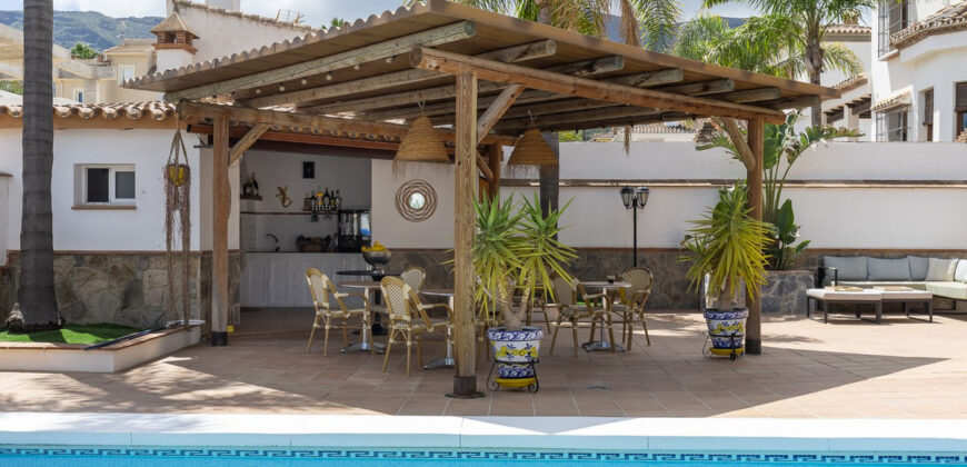 Turnkey Boutique Villa with Pool, Panoramic Mountain Views & Proven Rental Income R5373823