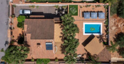 Turnkey Boutique Villa with Pool, Panoramic Mountain Views & Proven Rental Income R5373823
