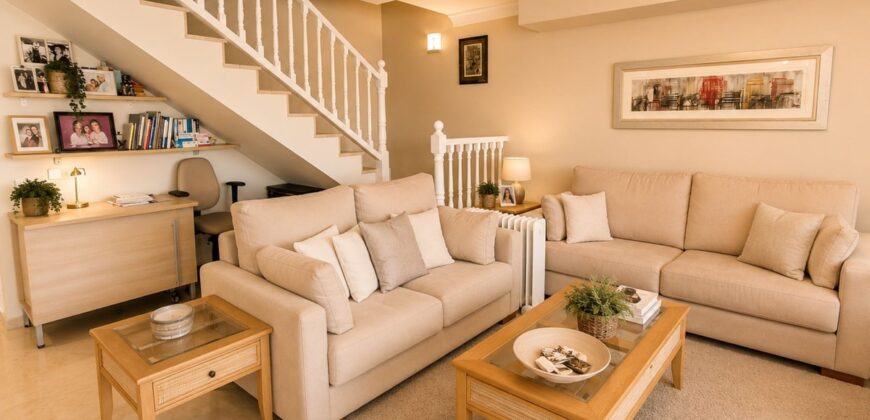 Beachfront Penthouse Duplex in Playa Real – Your Seafront Sanctuary!
