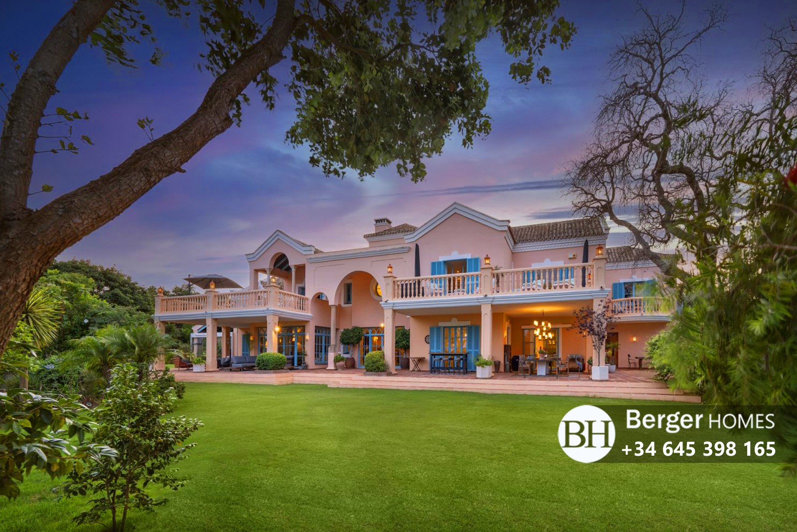 Elegant Luxury Mansion for sale in San Roque Golf Club