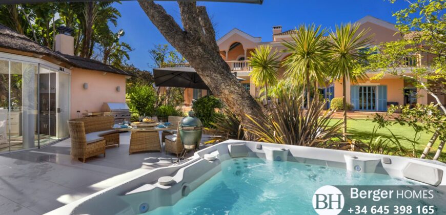 Elegant Luxury Mansion for sale in San Roque Golf Club