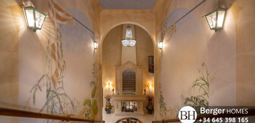 Elegant Luxury Mansion for sale in San Roque Golf Club